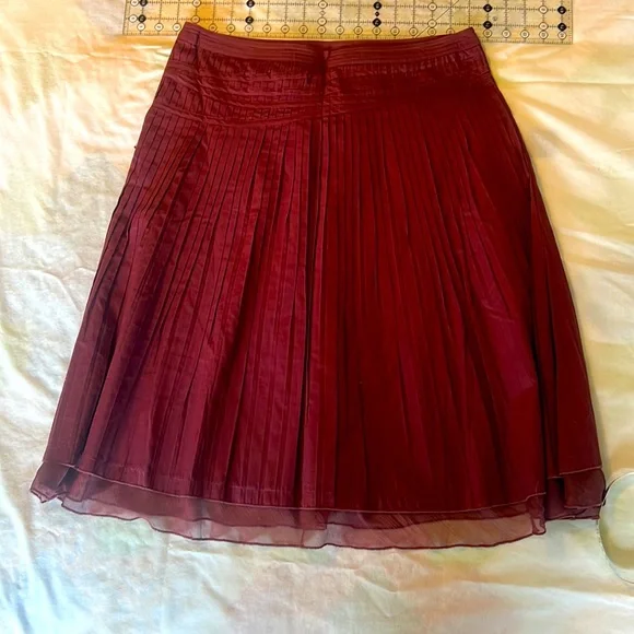 Sundance Deep Red A-Line Skirt - Picture 1 of 9